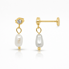 Pearl Glow Drop Flat Back Earrings