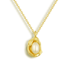 Moonlit Pearl Necklace
