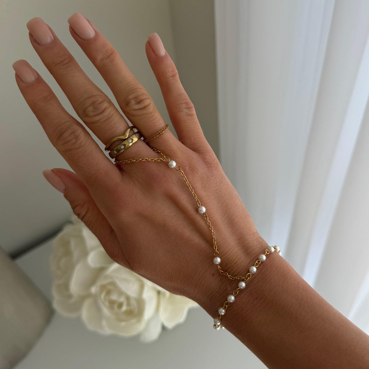 Daphne Hand Chain